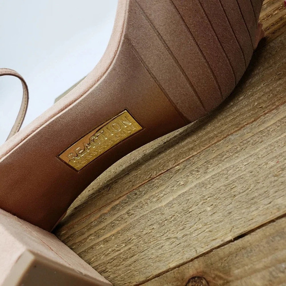 Spring Kenneth Cole Floral Heels | Ruffle Toe | 8.5 - Picture 6 of 6